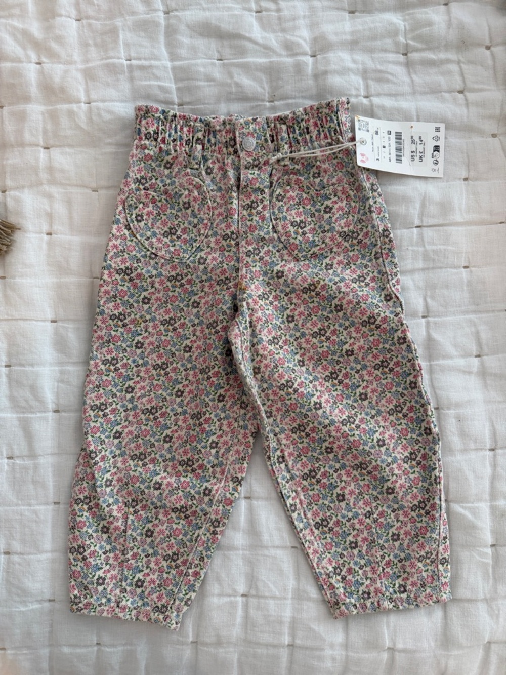 Zara Floral pants size 3